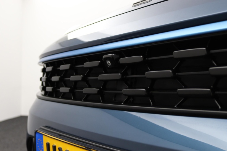 Lynk & Co 01 - 1.5 33