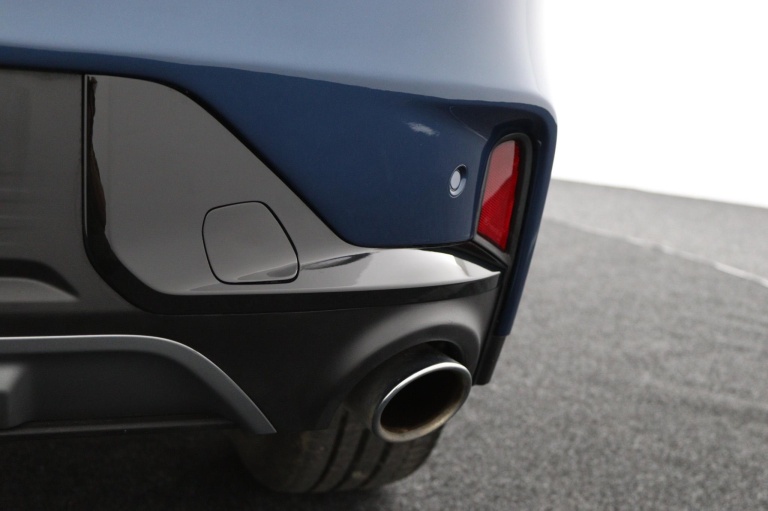 Lynk & Co 01 - 1.5 38