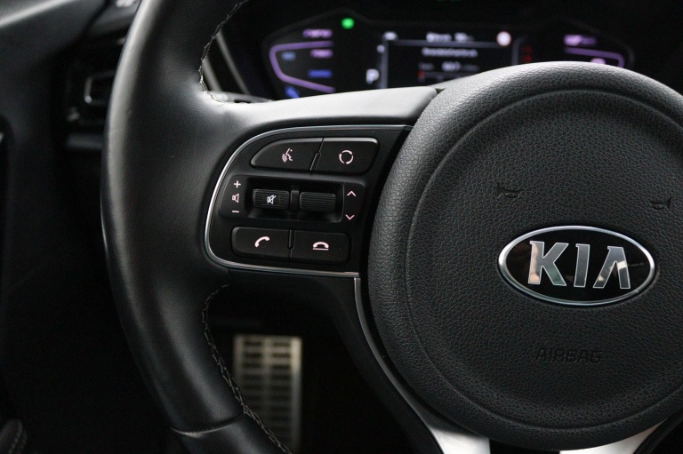 Kia Niro - 1.6 GDi Hybrid ExecutiveLine 15
