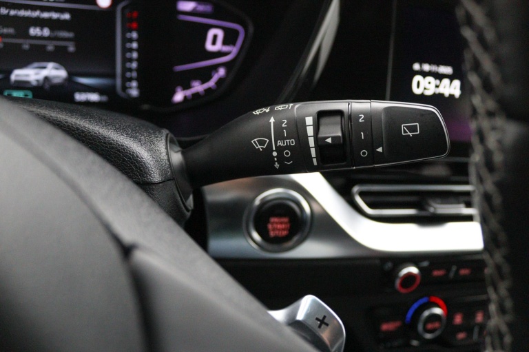 Kia Niro - 1.6 GDi Hybrid ExecutiveLine 18