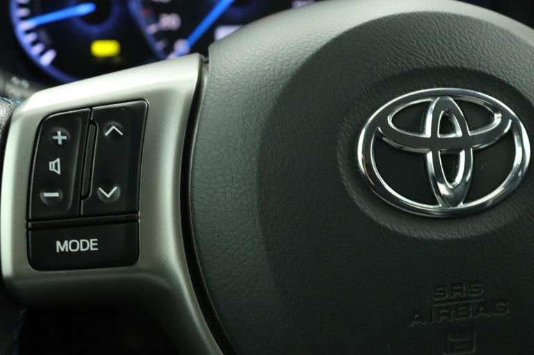 Toyota Yaris - 1.5 Full Hybrid Dynamic 18