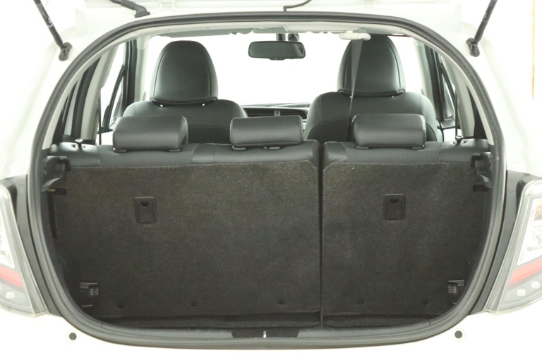 Toyota Yaris - 1.5 Full Hybrid Dynamic 23