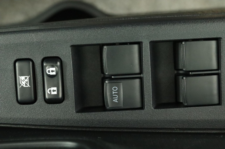 Toyota Yaris - 1.5 Full Hybrid Dynamic 28