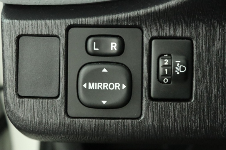 Toyota Yaris - 1.5 Full Hybrid Dynamic 29