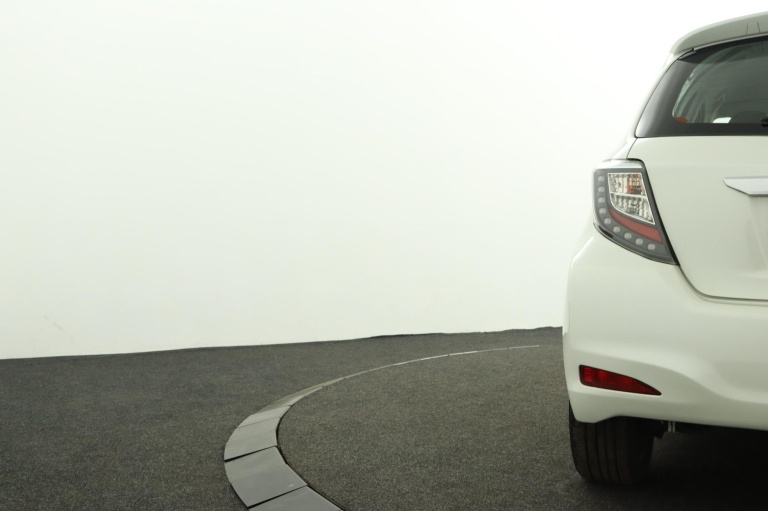 Toyota Yaris - 1.5 Full Hybrid Dynamic 39