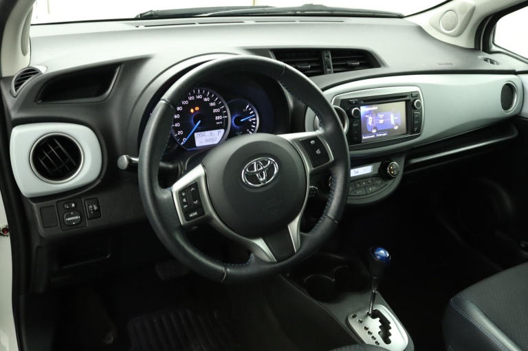 Toyota Yaris - 1.5 Full Hybrid Dynamic 55