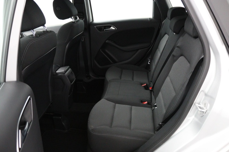 Mercedes-Benz B-klasse - 180 Business Solution 13