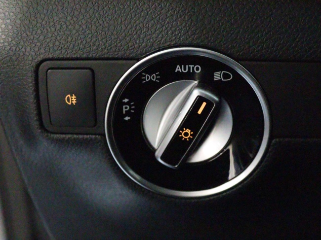 Mercedes-Benz B-klasse - 180 Business Solution