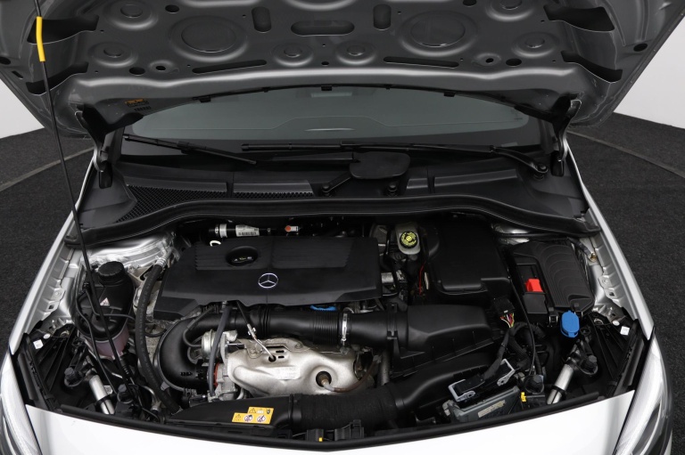 Mercedes-Benz B-klasse - 180 Business Solution 35