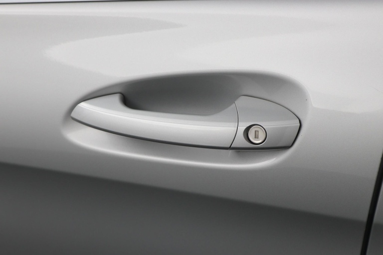 Mercedes-Benz B-klasse - 180 Business Solution 37