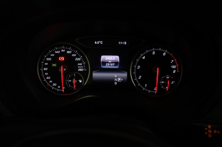 Mercedes-Benz B-klasse - 180 Business Solution 43