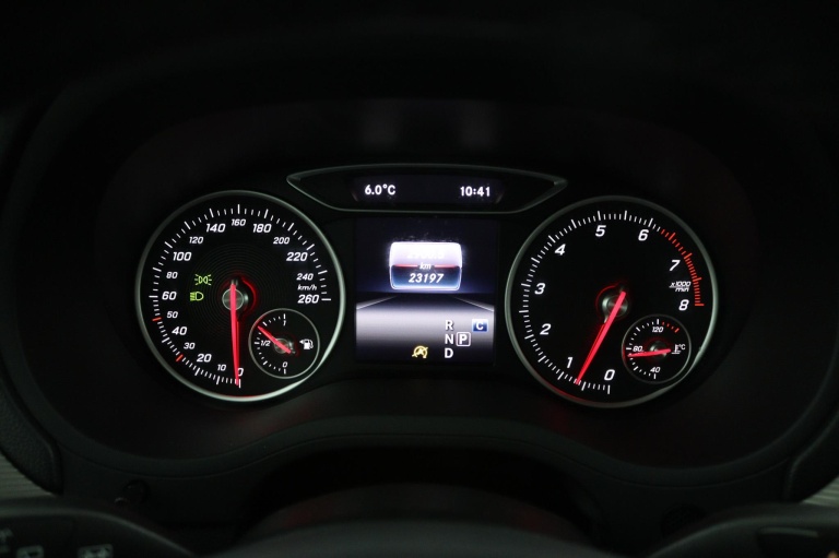 Mercedes-Benz B-klasse - 180 Business Solution 9