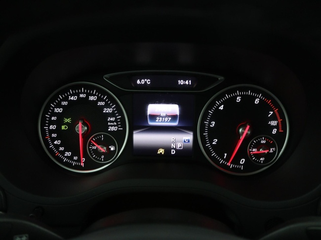 Mercedes-Benz B-klasse - 180 Business Solution