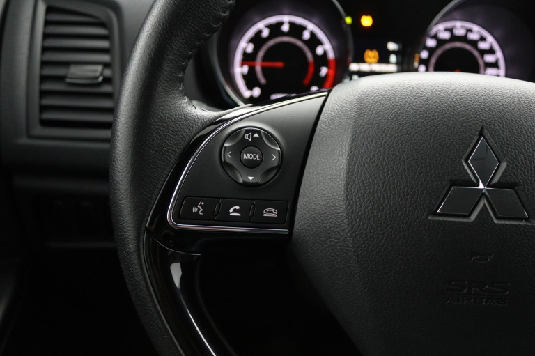 Mitsubishi ASX - 1.6 Cleartec Connect Pro+ 11