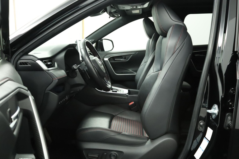 Toyota RAV4 - 2.5 Plug-in Hybrid AWD Style 17