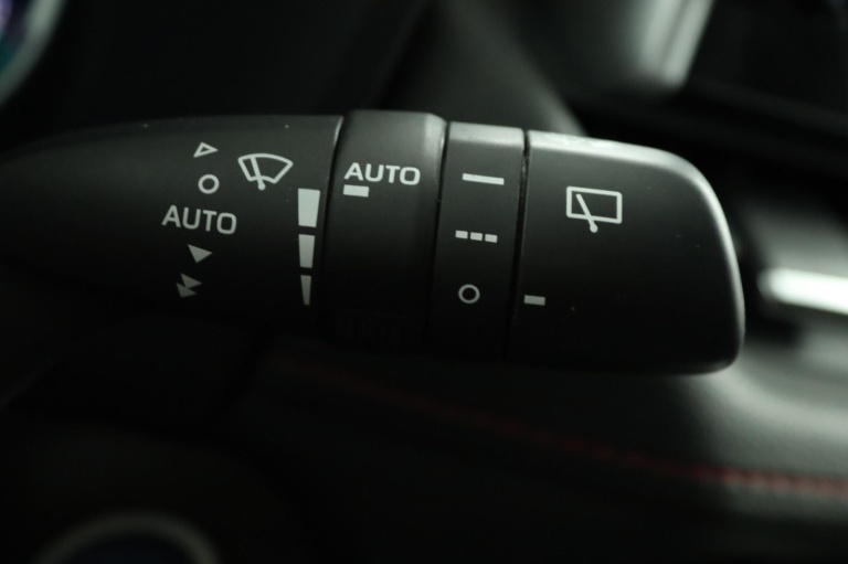 Toyota RAV4 - 2.5 Plug-in Hybrid AWD Style 32