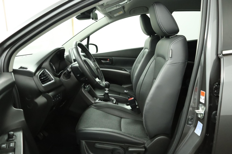 Suzuki S-Cross - 1.4 Boosterjet Style Smart Hybrid 17