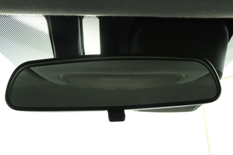 Suzuki S-Cross - 1.4 Boosterjet Style Smart Hybrid 71