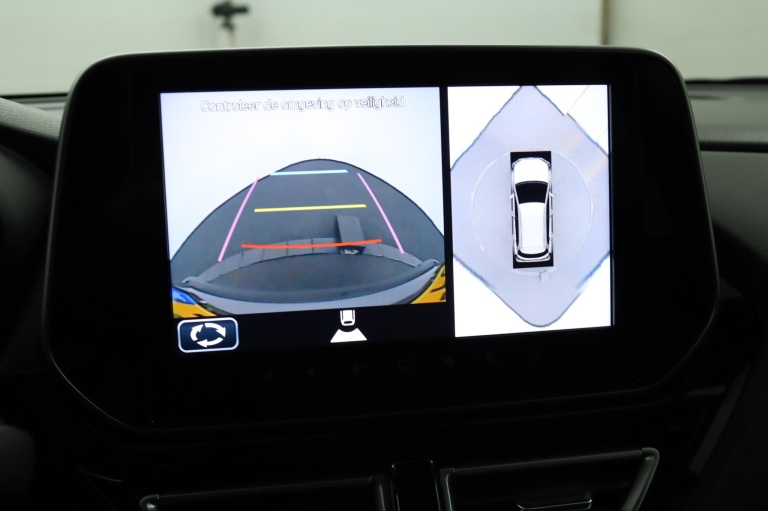 Suzuki S-Cross - 1.4 Boosterjet Style Smart Hybrid 9