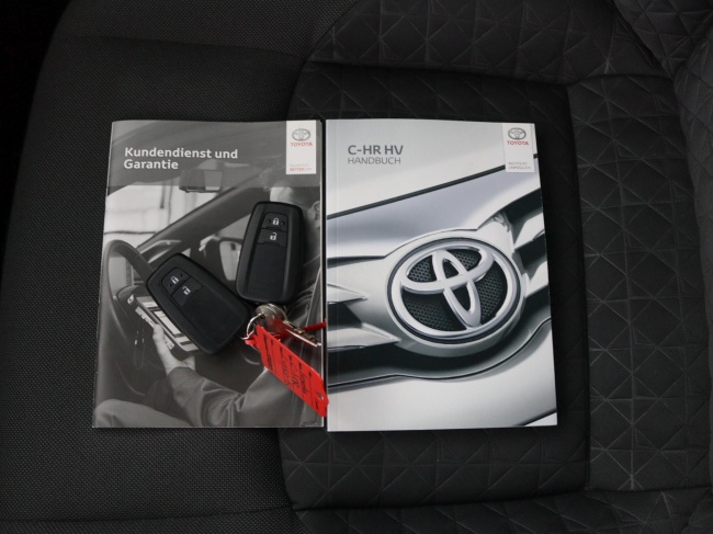 Toyota C-HR - 2.0 Hybrid First Edition