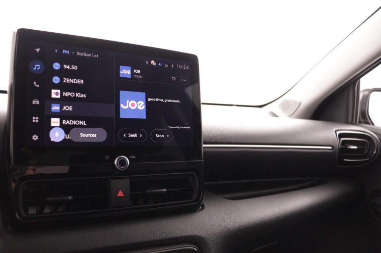 Toyota Yaris - 1.5 Hybrid 115 Dynamic 8