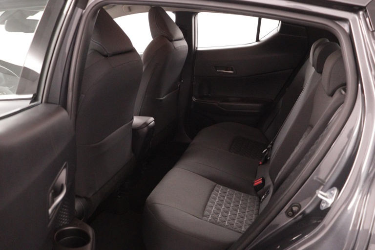 Toyota C-HR - 1.2 Turbo Dynamic 17