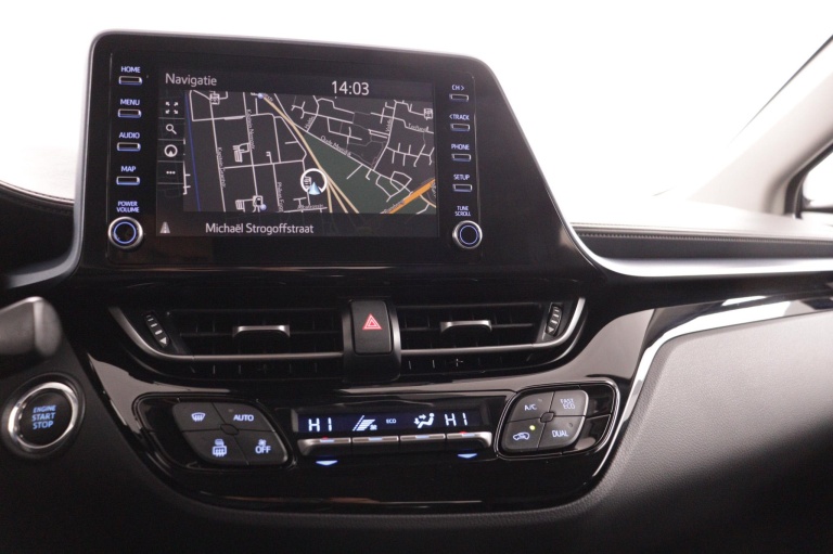 Toyota C-HR - 1.2 Turbo Dynamic 26