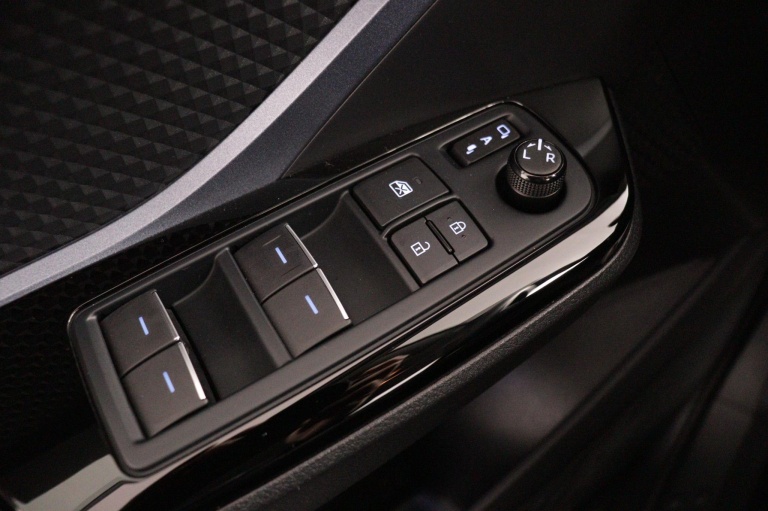 Toyota C-HR - 1.2 Turbo Dynamic 27