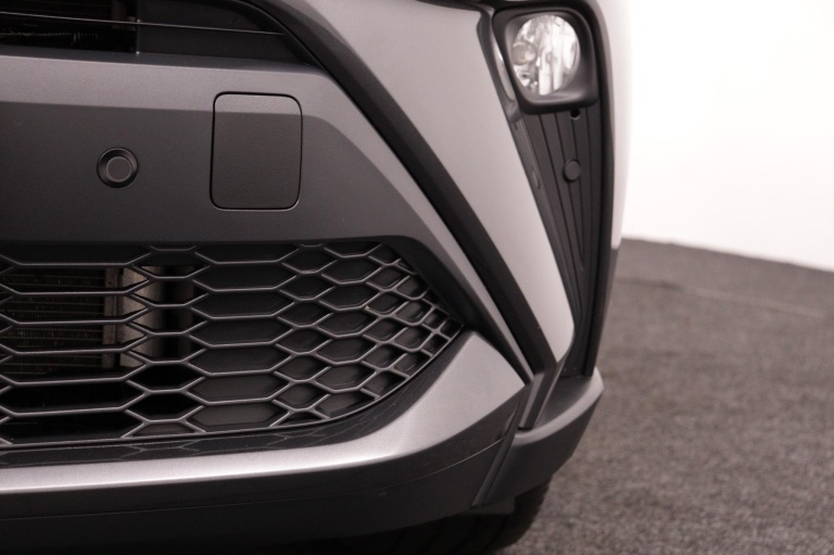 Toyota C-HR - 1.2 Turbo Dynamic 33