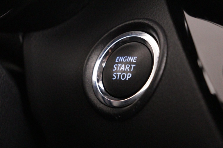 Toyota C-HR - 1.2 Turbo Dynamic 38