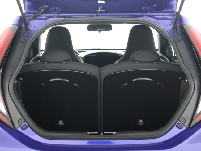 Toyota Aygo X - 1.0 VVT-i MT Play