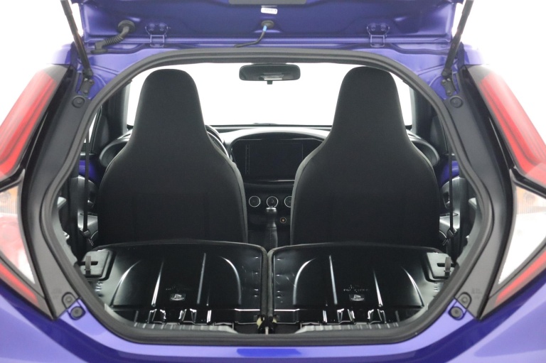 Toyota Aygo X - 1.0 VVT-i MT Play 22