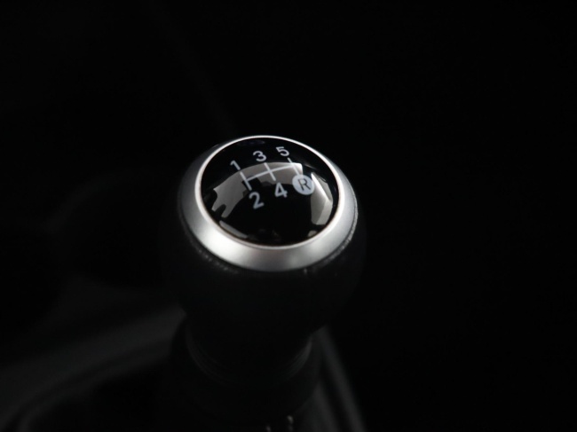 Toyota Aygo X - 1.0 VVT-i MT Play