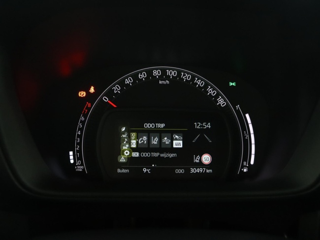 Toyota Aygo X - 1.0 VVT-i MT Play