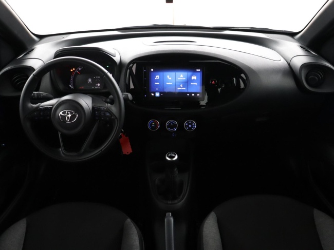 Toyota Aygo X - 1.0 VVT-i MT Play