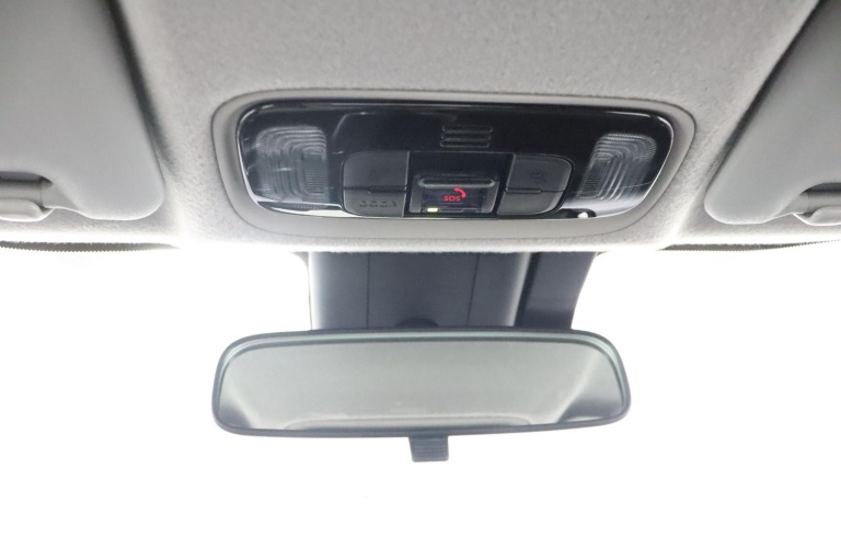 Toyota Yaris - 1.5 Hybrid First Edition 33