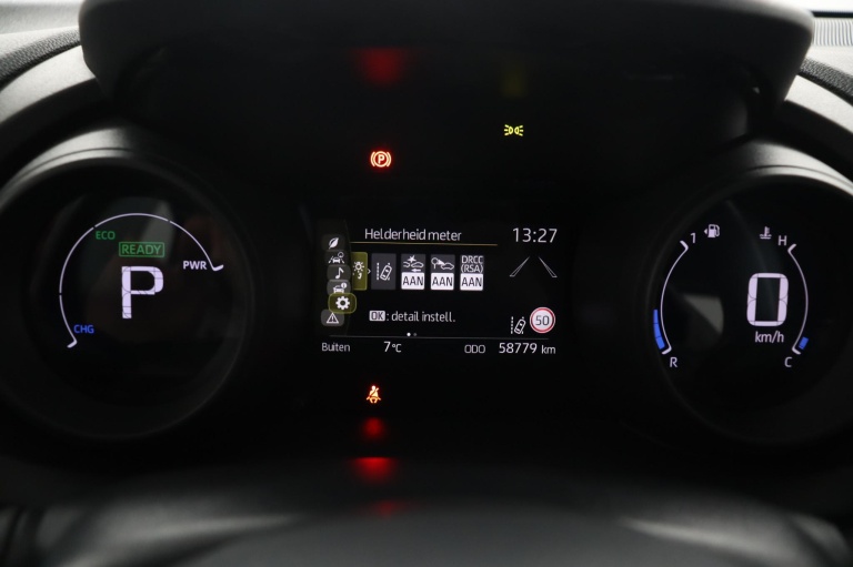 Toyota Yaris - 1.5 Hybrid First Edition 45