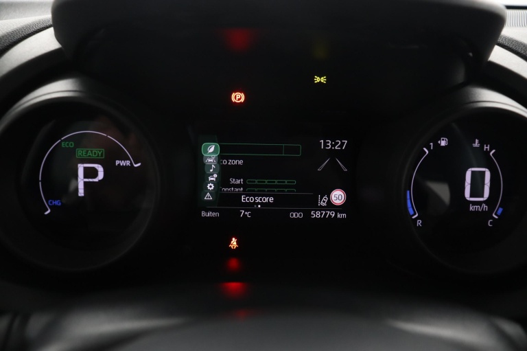 Toyota Yaris - 1.5 Hybrid First Edition 47