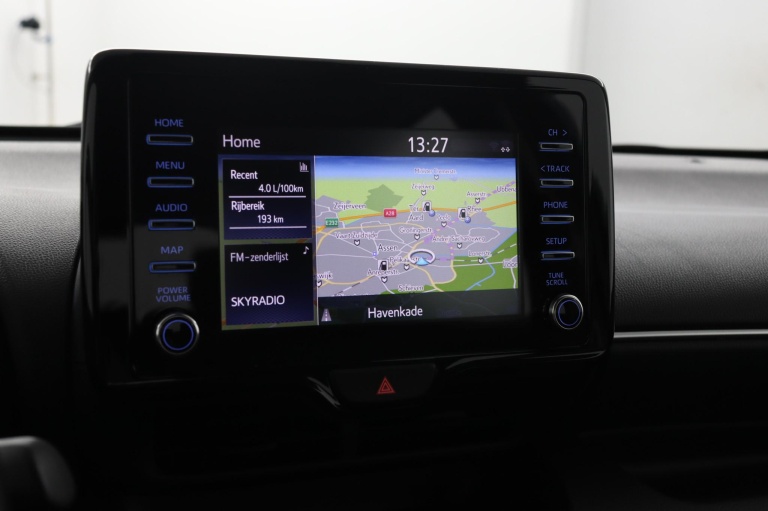 Toyota Yaris - 1.5 Hybrid First Edition 49