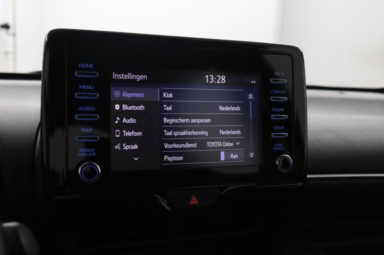 Toyota Yaris - 1.5 Hybrid First Edition 51