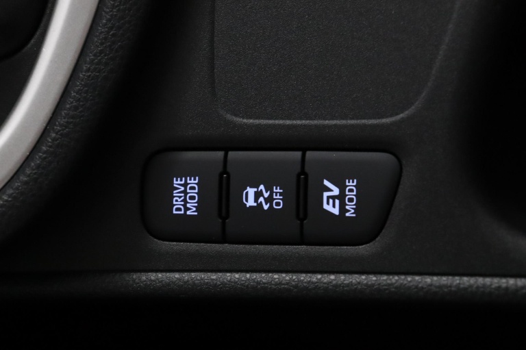 Toyota Yaris - 1.5 Hybrid First Edition 52