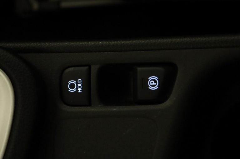 Toyota Yaris Cross - 1.5 Hybrid First Edition 59