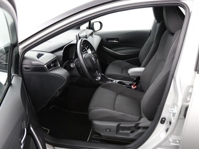 Toyota Corolla - 2.0 Hybrid Bi-tone