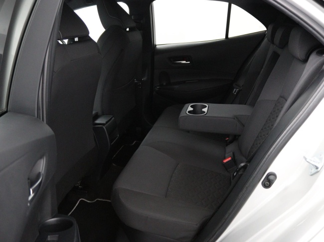 Toyota Corolla - 2.0 Hybrid Bi-tone