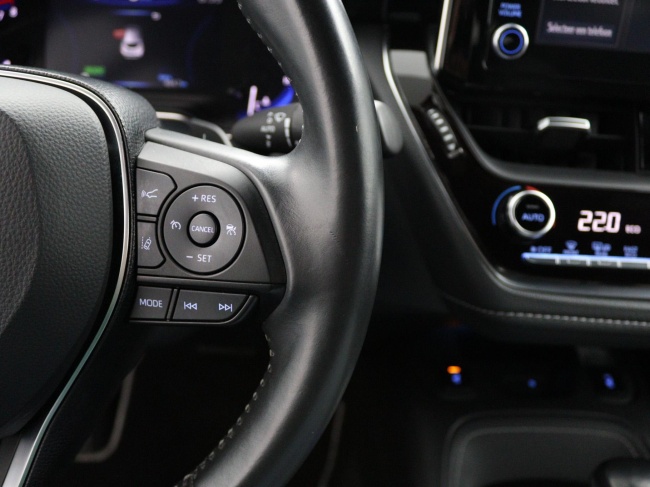 Toyota Corolla - 2.0 Hybrid Bi-tone