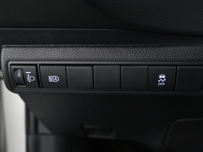 Toyota Corolla - 2.0 Hybrid Bi-tone