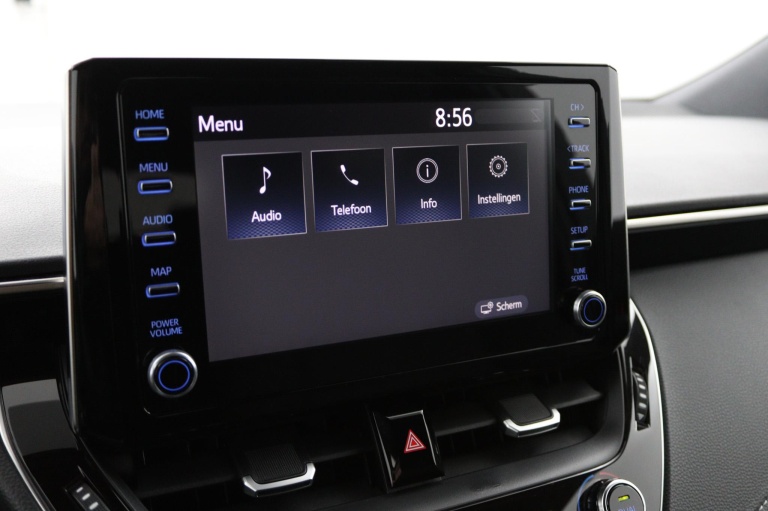 Toyota Corolla - 2.0 Hybrid Bi-tone 41