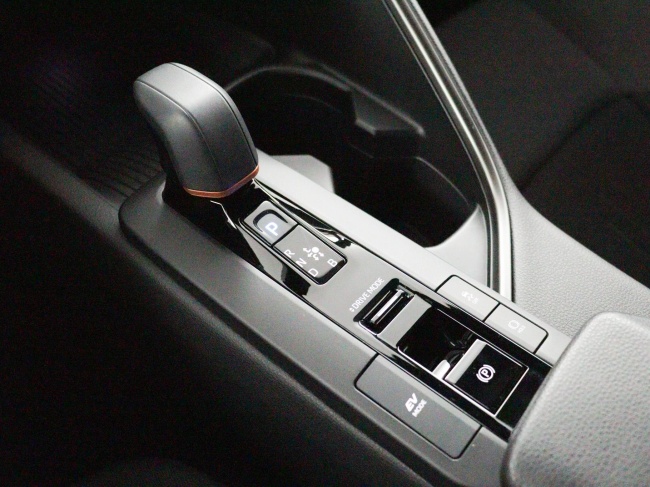 Toyota C-HR - 1.8 Hybrid 140 Dynamic