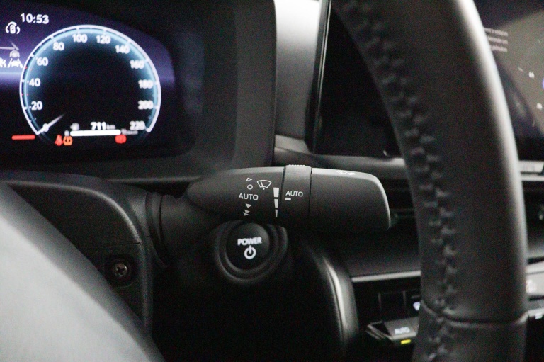 Toyota C-HR - 1.8 Hybrid 140 Dynamic 31