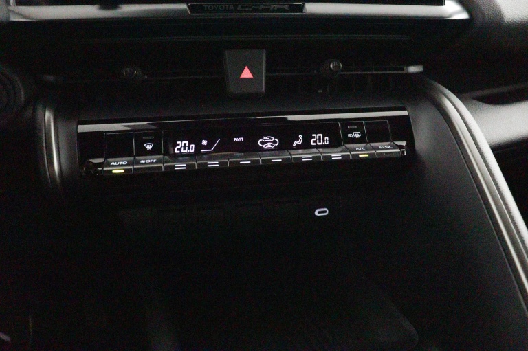 Toyota C-HR - 1.8 Hybrid 140 Dynamic 7